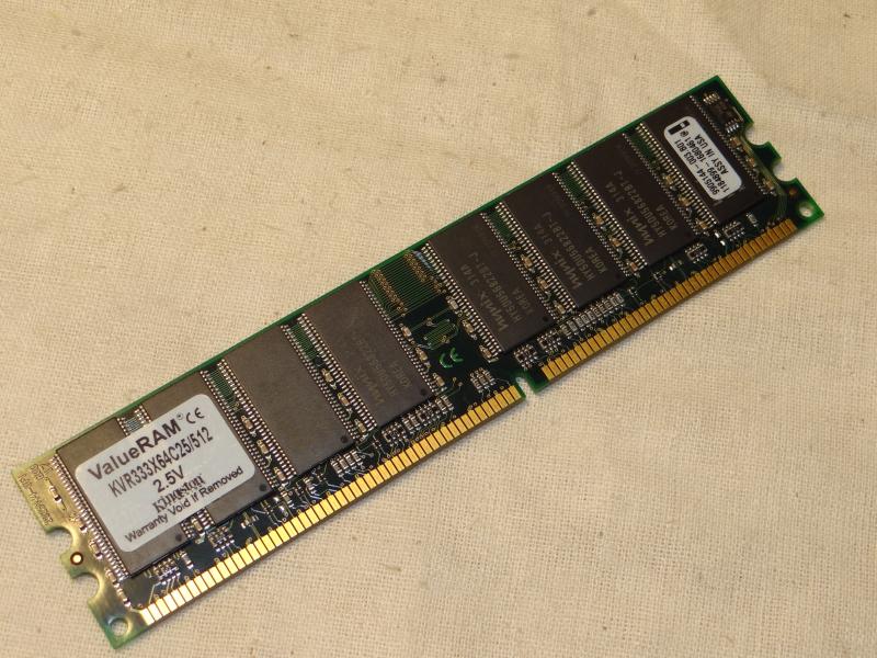 SDRAM 512MB PC2100 184pin Hynix HY5DU56822BT-J